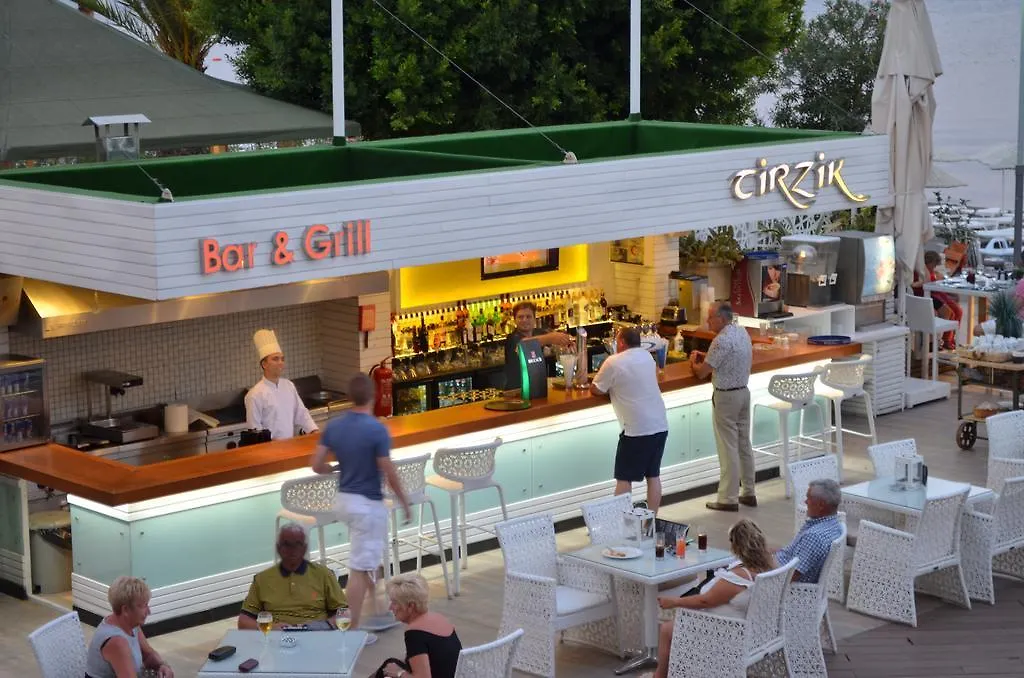 Cettia Beach Resort Marmaris 4*,